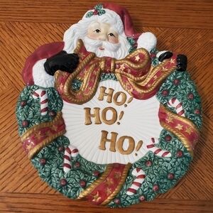 Vintage 2001 Edition Fitz & Floyd Santa Wreath Canapé Plate